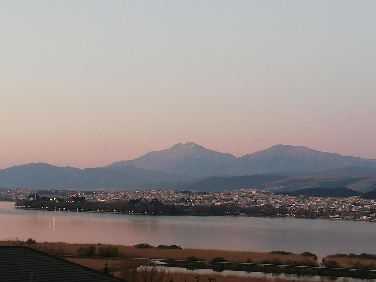 House With View In Amfithea Apartment Ioannina