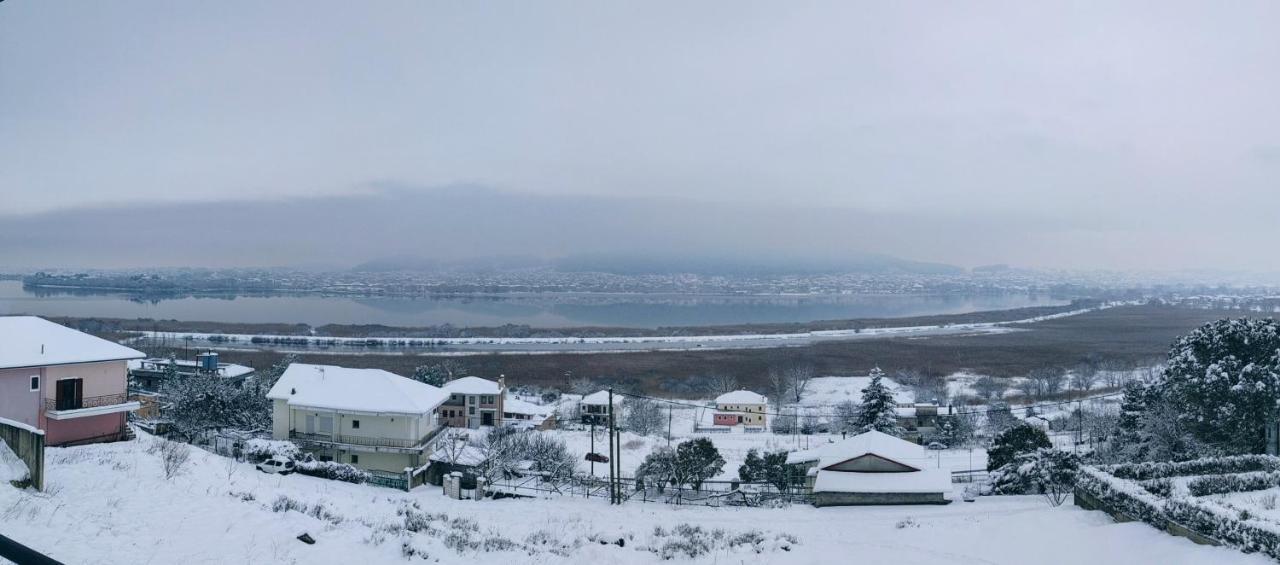 Apartment House With View In Amfithea Ioannina