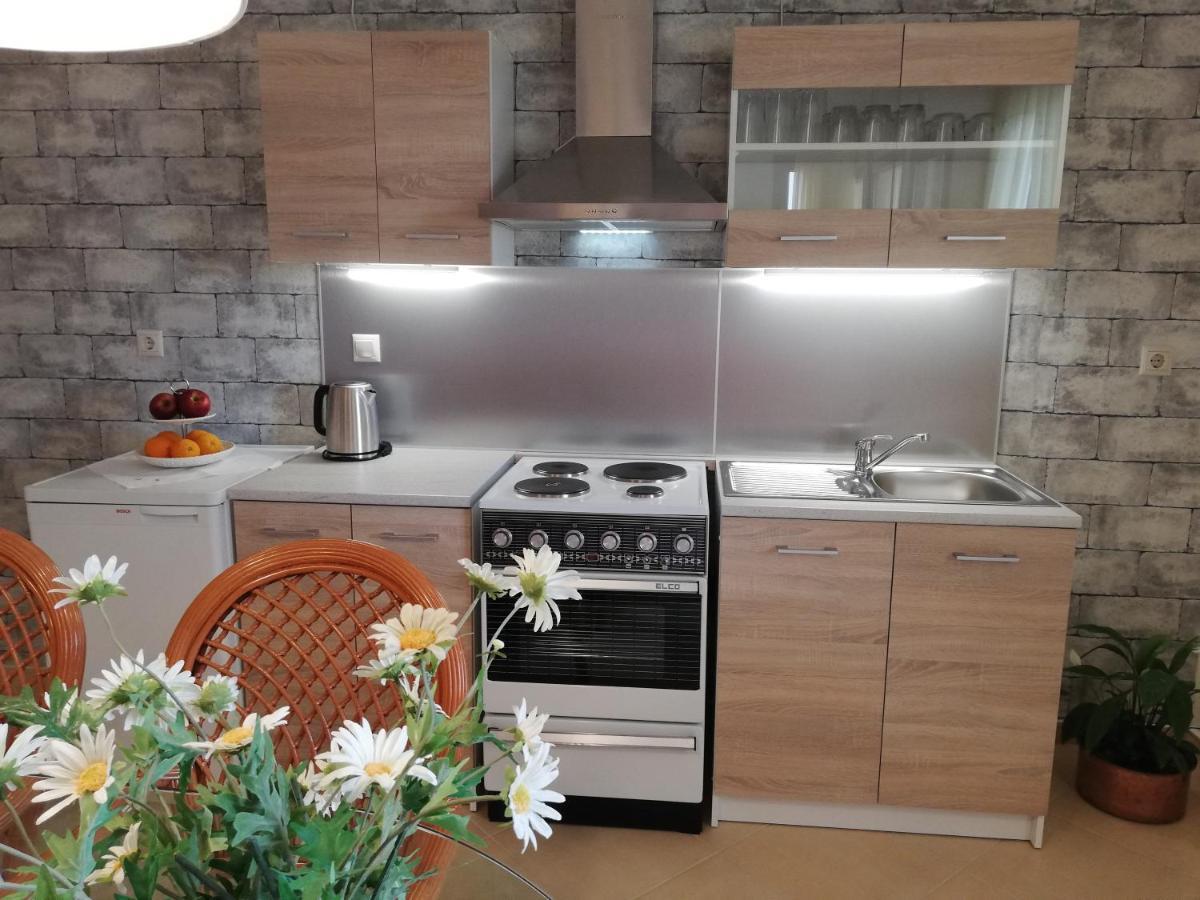 House With View In Amfithea Apartment *