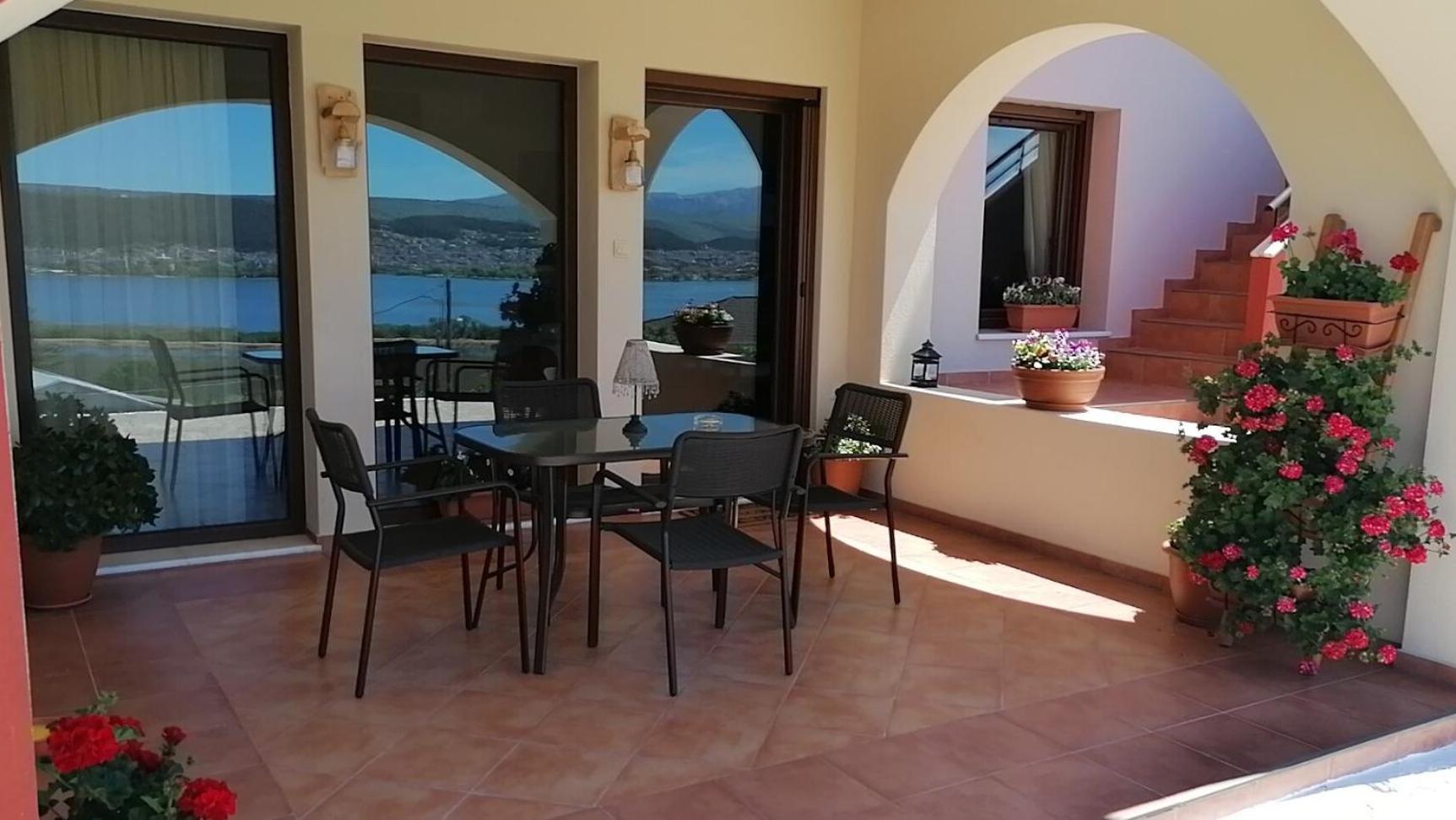 House With View In Amfithea Ioannina